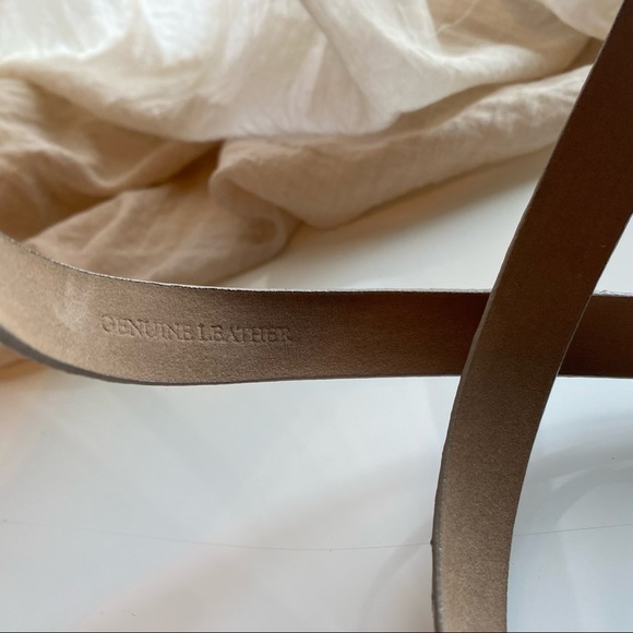 Ann Taylor Leather Belt - Picture 5 of 8